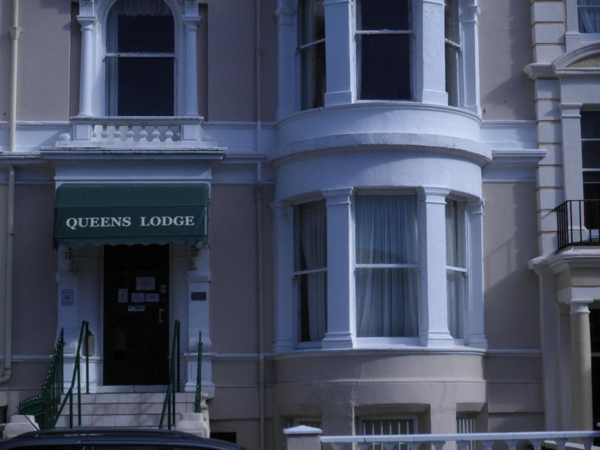 Queens Lodge Лландидно Екстер'єр фото